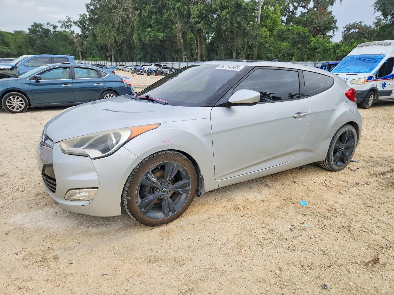KMHTC6AD0EU194940 · 2014 HYUNDAI VELOSTER