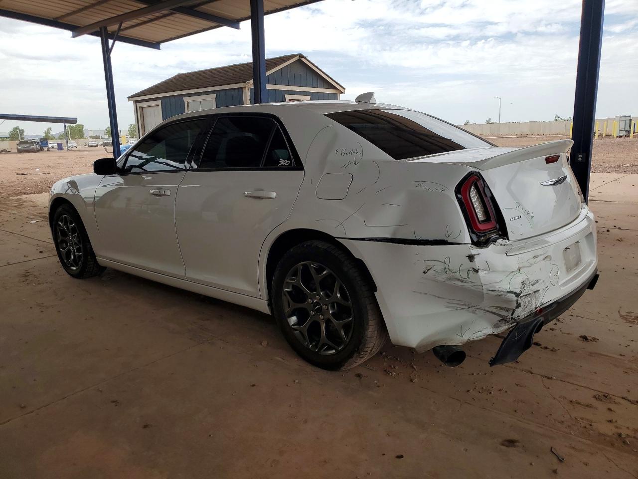 2C3CCAGG1GH298744 · 2016 CHRYSLER 300 · 2/12