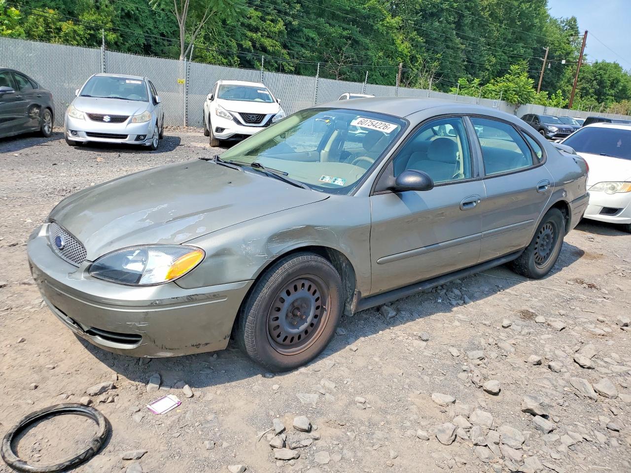 2004 FORD TAURUS