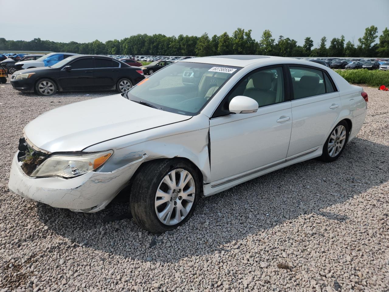 4T1BK3DB9BU436238 · 2011 TOYOTA AVALON