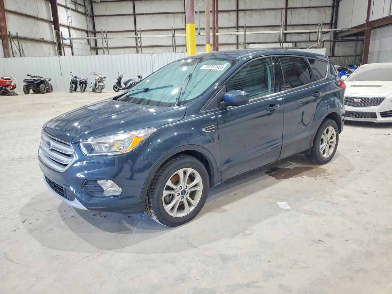 1FMCU9GDXKUC50867 · 2019 FORD ESCAPE