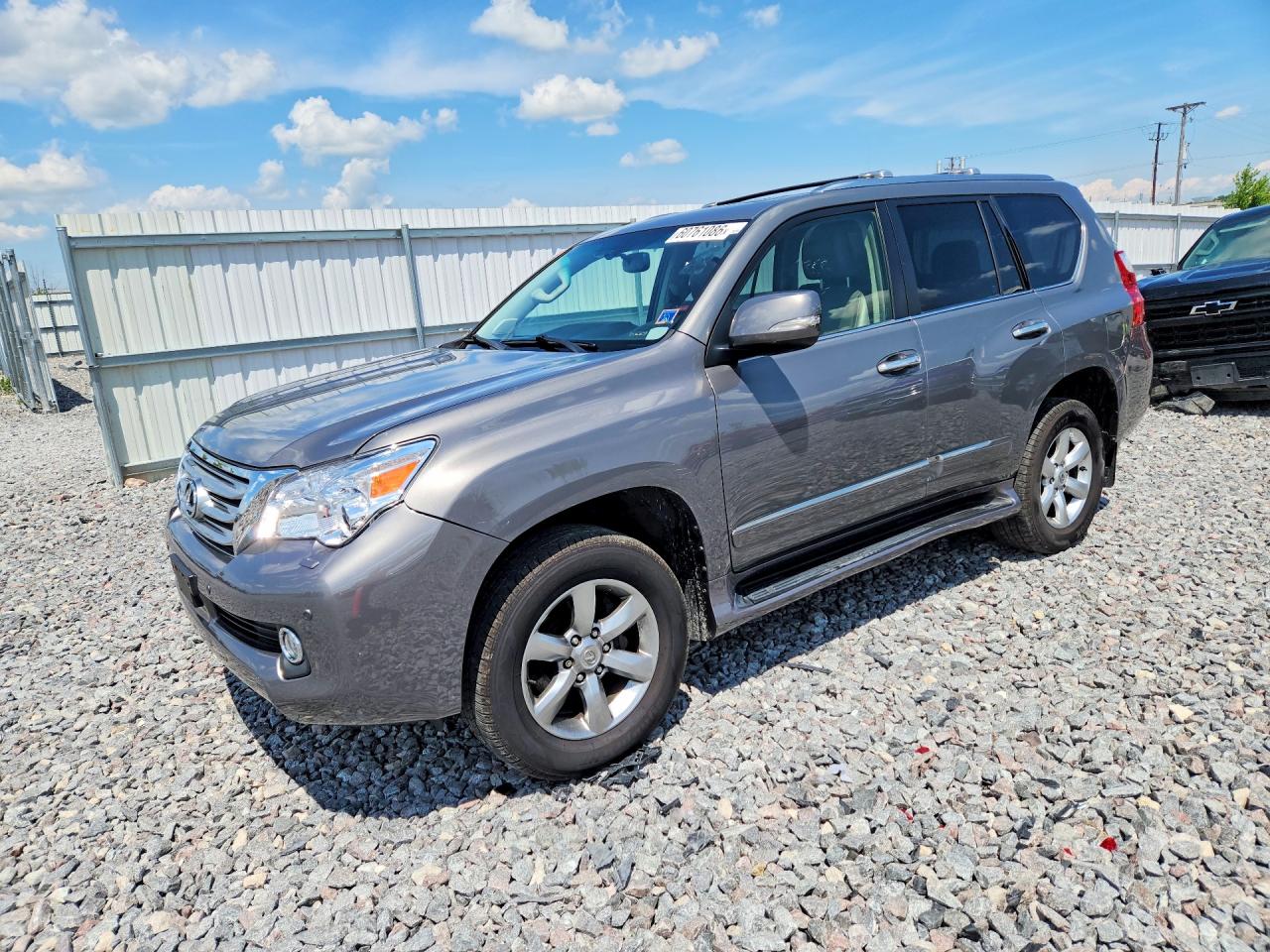 JTJJM7FX1D5057562 · 2013 LEXUS GX