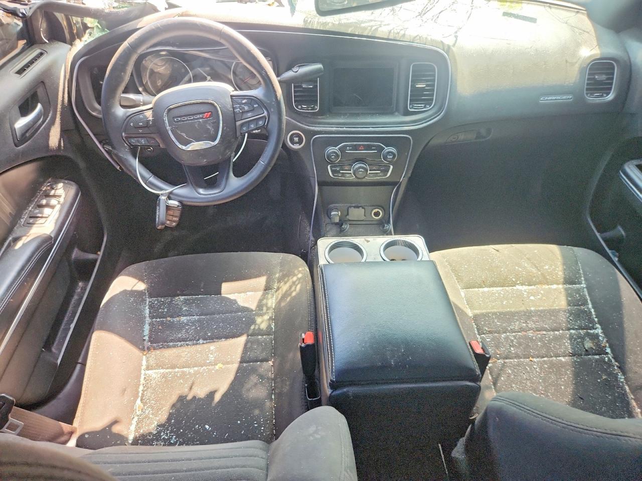 2C3CDXKT3FH927729 · 2015 DODGE CHARGER · 8/12