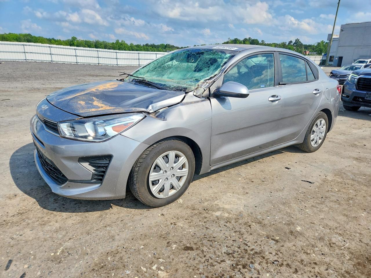 3KPA24AD1NE431890 · 2022 KIA RIO