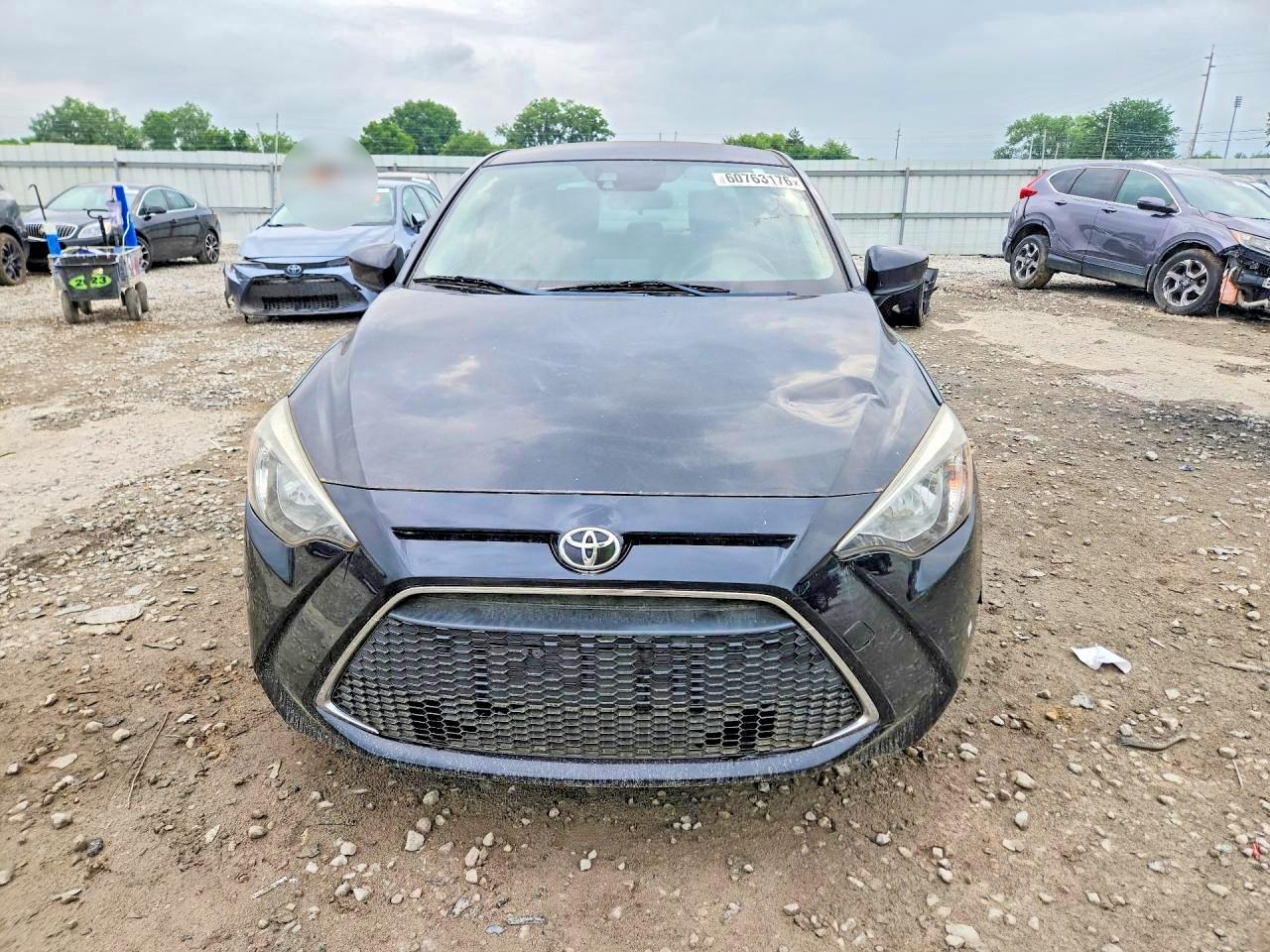 3MYDLBYV1KY516107 · 2019 TOYOTA YARIS · 5/13