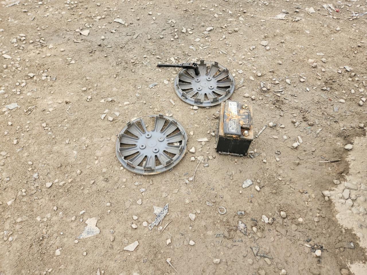 3MYDLBYV1KY516107 · 2019 TOYOTA YARIS · 12/13