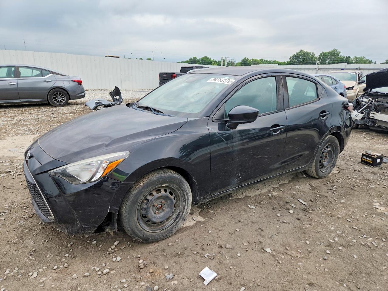 3MYDLBYV1KY516107 · 2019 TOYOTA YARIS