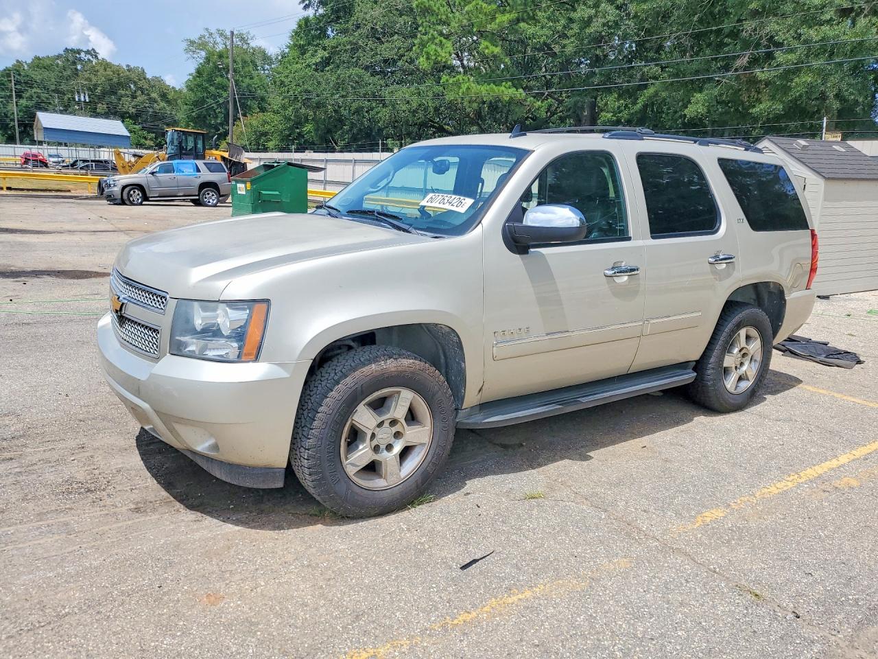1GNSKCE05DR373959 · 2013 CHEVROLET TAHOE