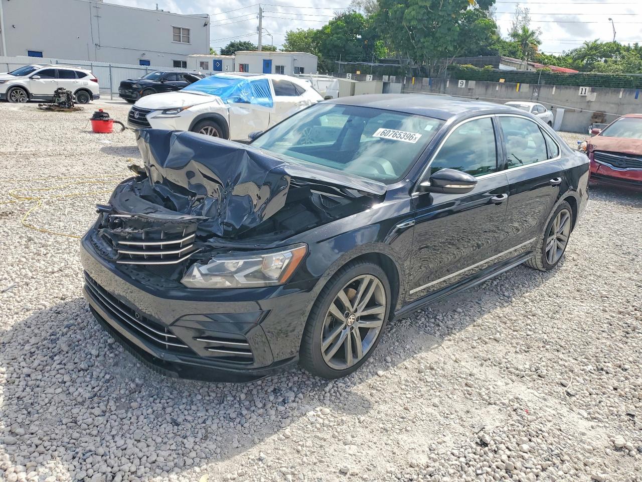 1VWDT7A33HC058167 · 2017 VOLKSWAGEN PASSAT