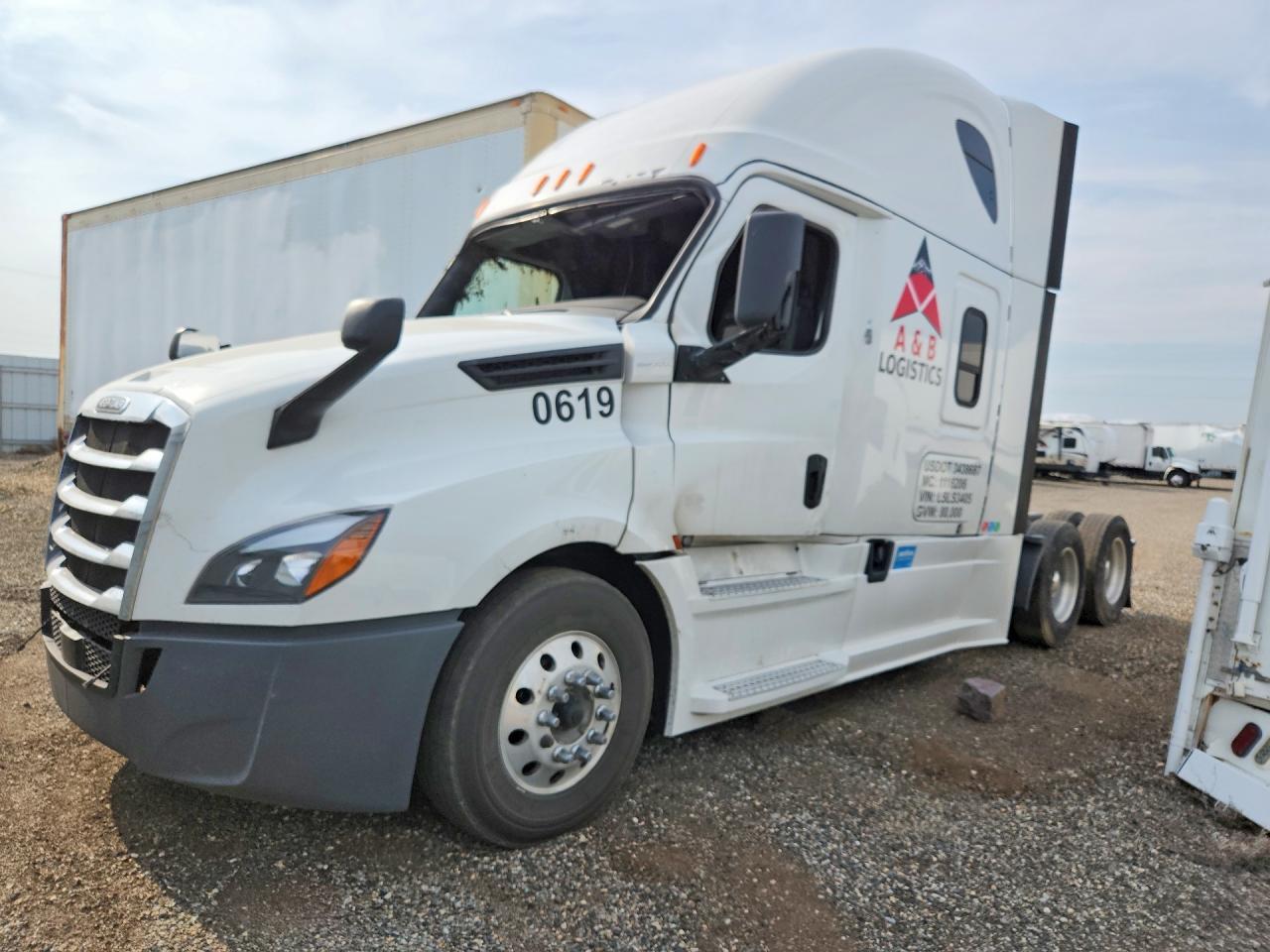 3AKJHHDR0LSLS3405 · 2020 FREIGHTLINER CASCADIA 126
