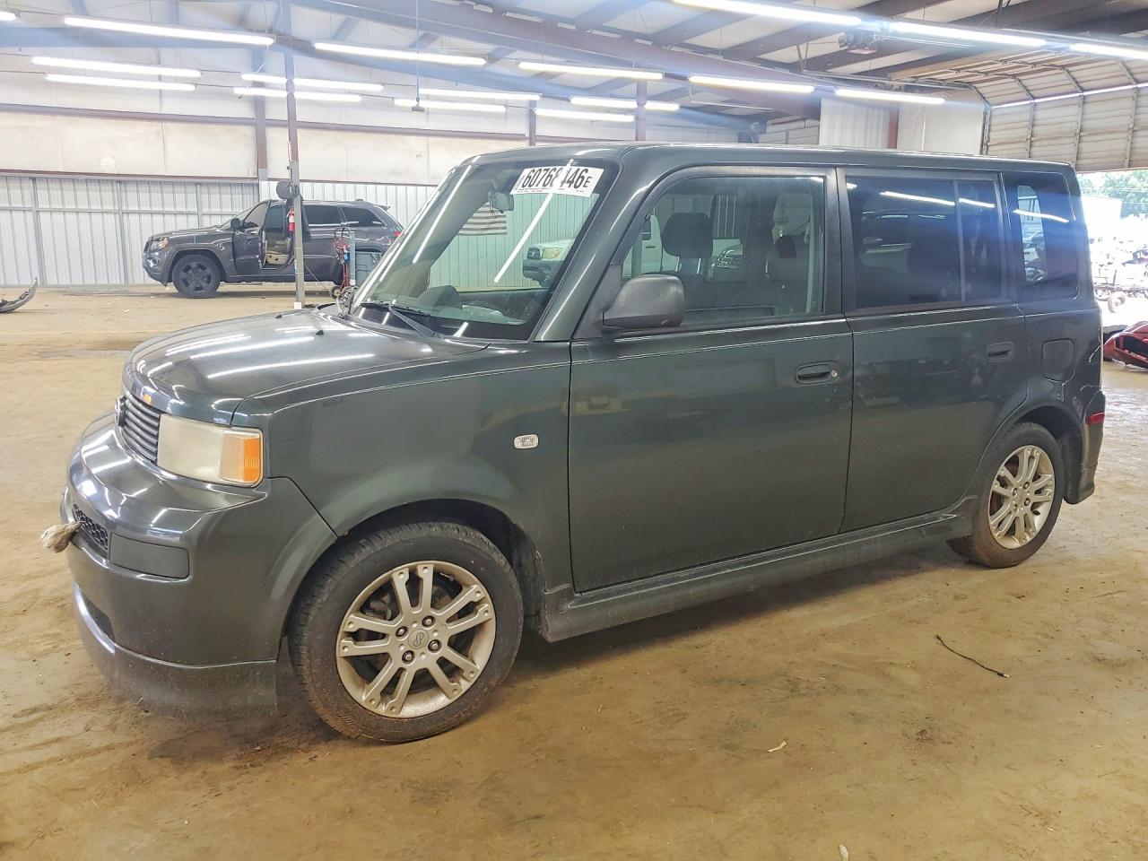 JTLKT324840152278 · 2004 TOYOTA SCION