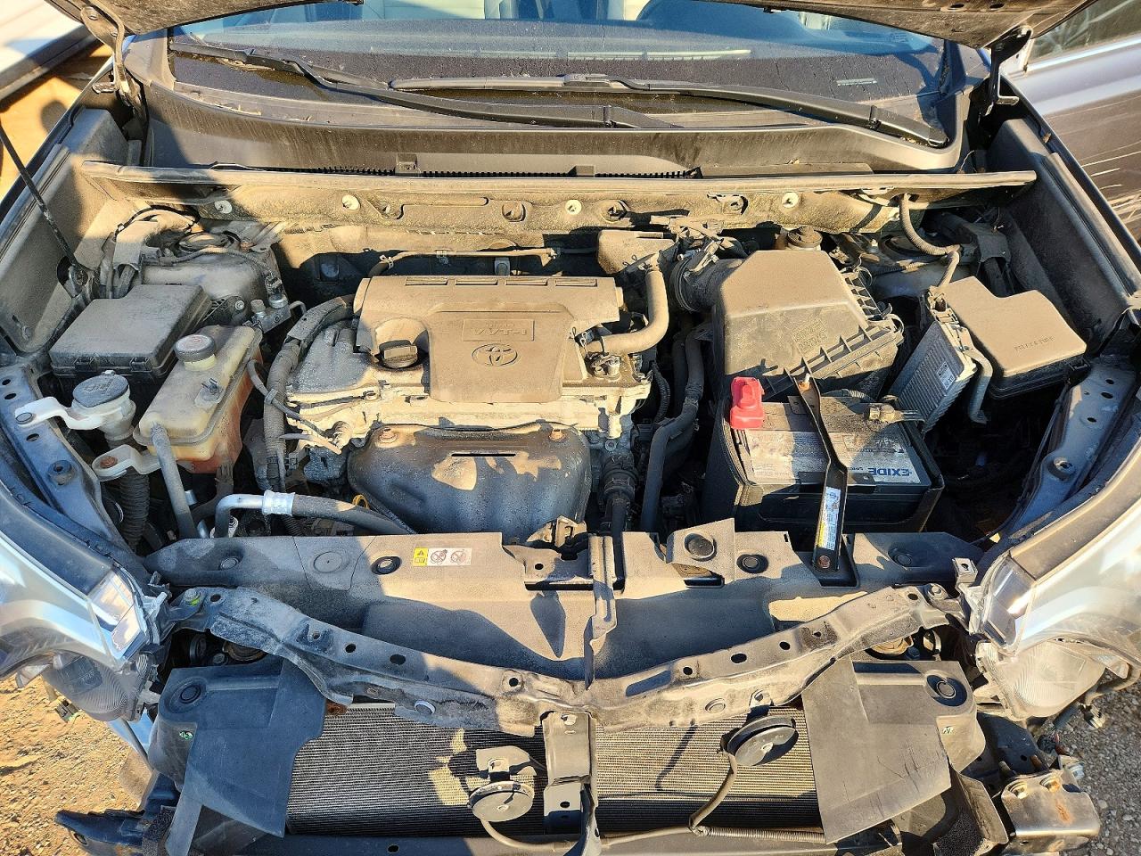 JTMDFREV9JD253899 · 2018 TOYOTA RAV4 · 12/13
