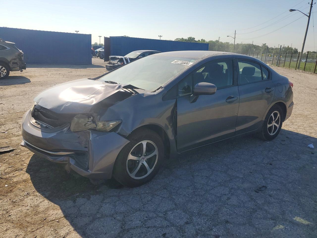 2HGFB2F75FH506188 · 2015 HONDA CIVIC