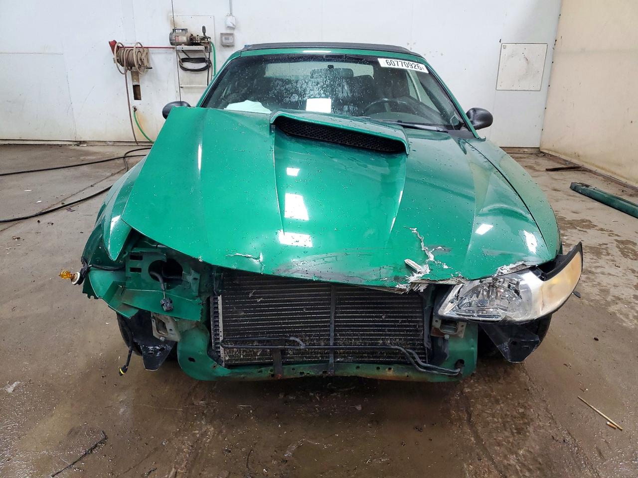 1FAFP45X4XF211945 · 1999 FORD MUSTANG · 5/13