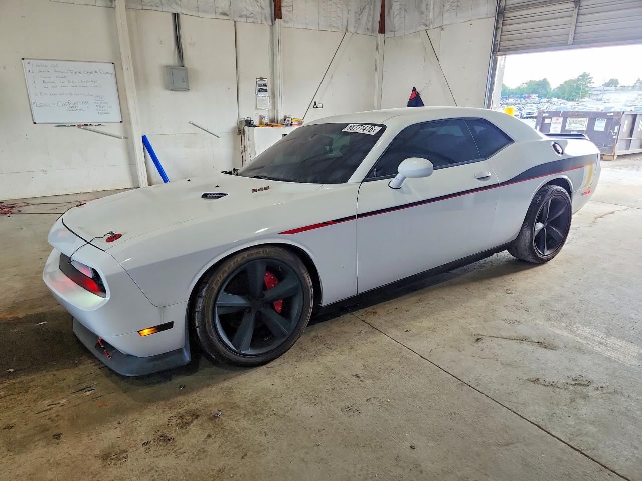 2C3CDYBT3EH153647 · 2014 DODGE CHALLENGER