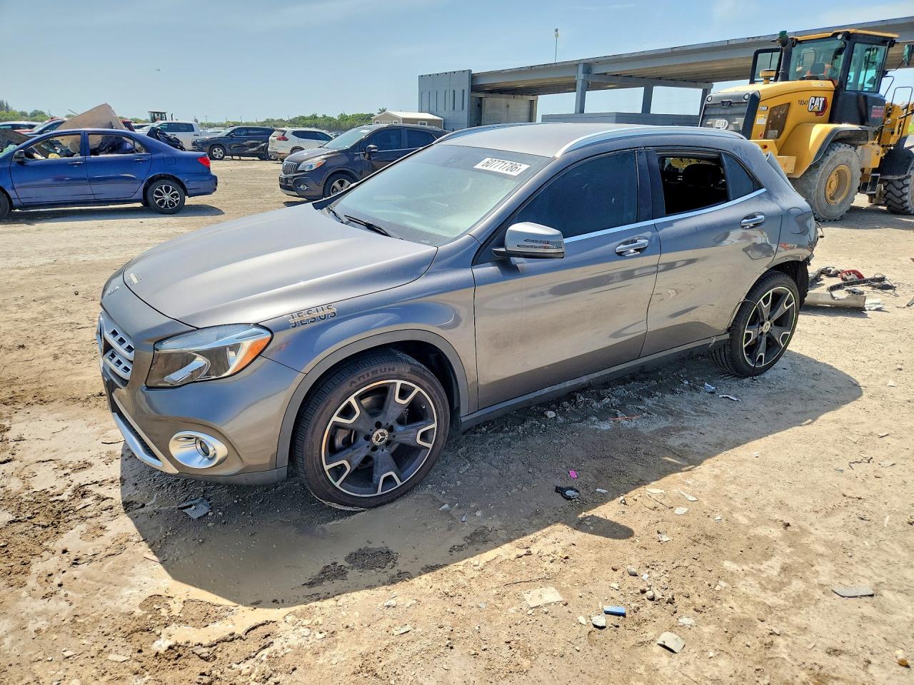 WDCTG4EB3KJ617720 · 2019 MERCEDES-BENZ GLA