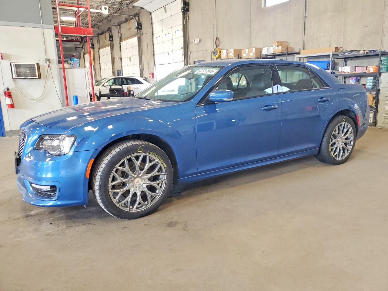 2C3CCASG4NH107774 · 2022 CHRYSLER 300