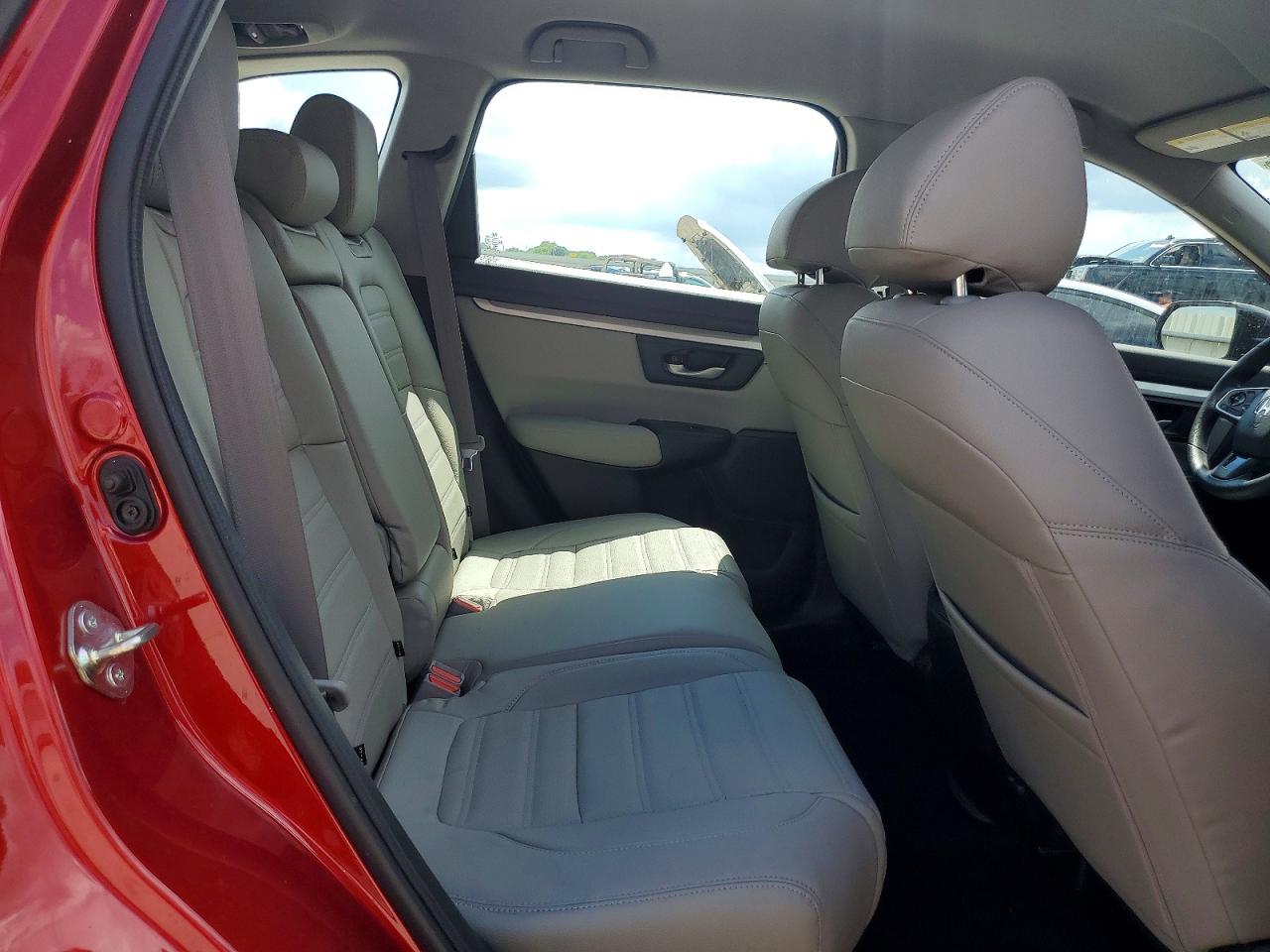 5J6RW1H20LL004659 · 2020 HONDA CR-V · 11/13