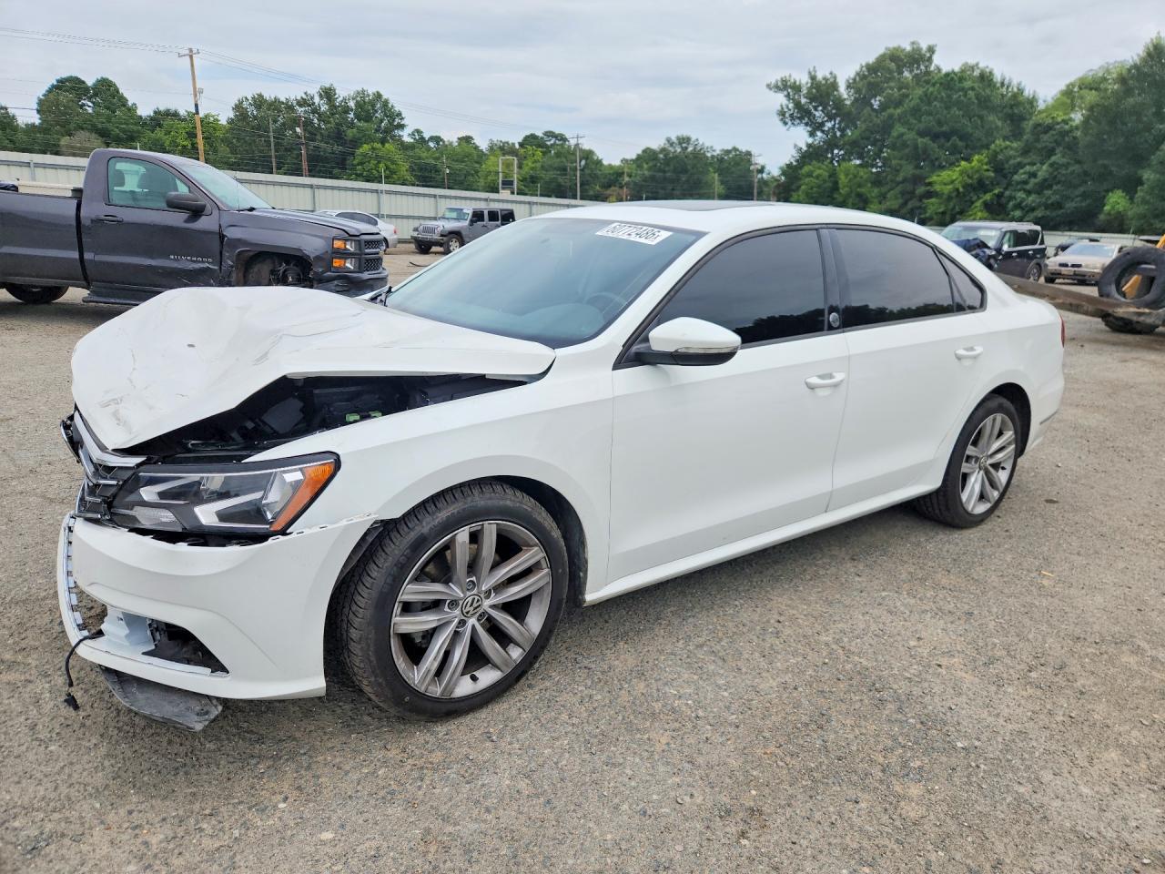 2019 VOLKSWAGEN PASSAT