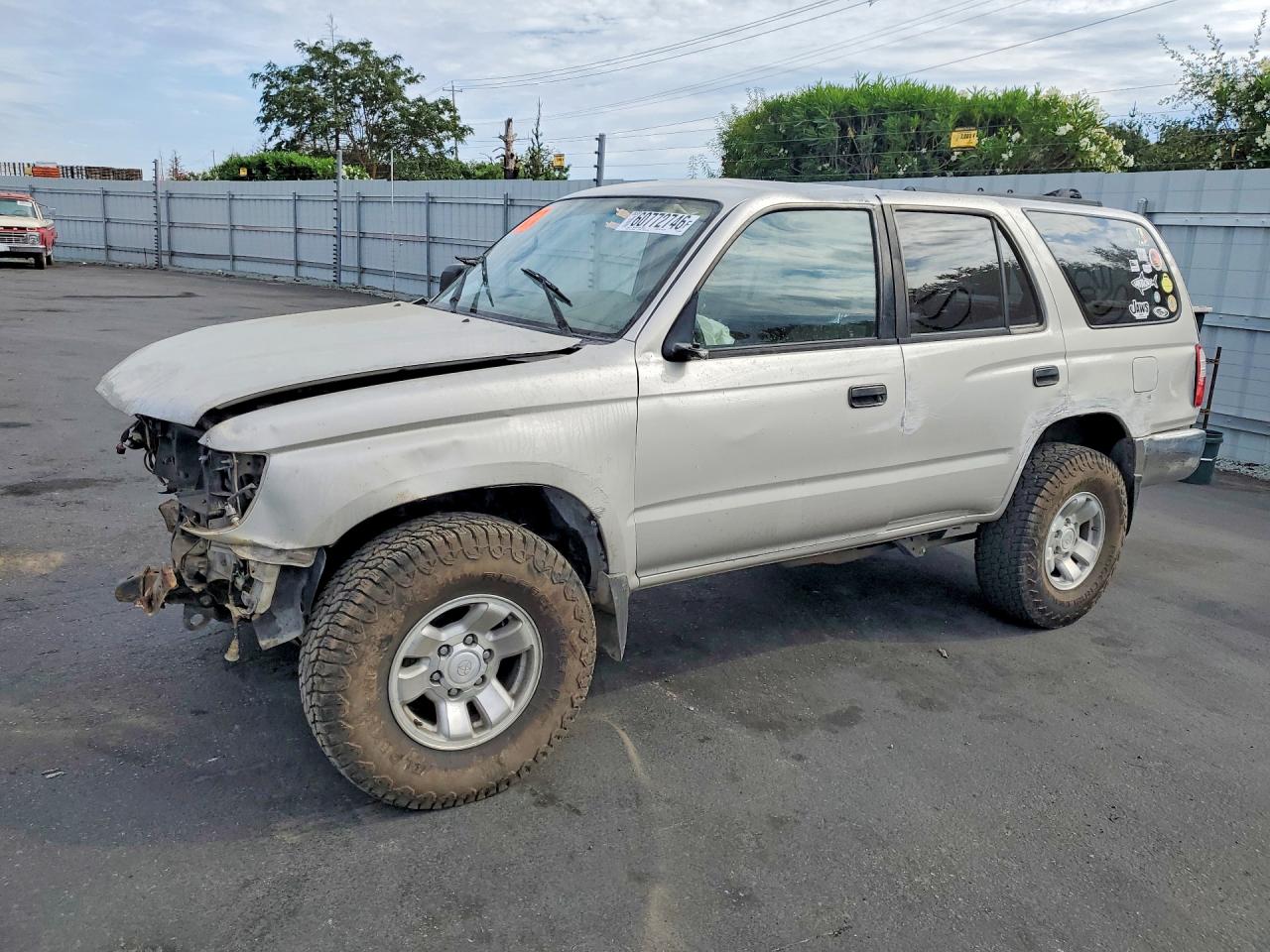 JT3GM84R3W0025756 · 1998 TOYOTA 4RUNNER