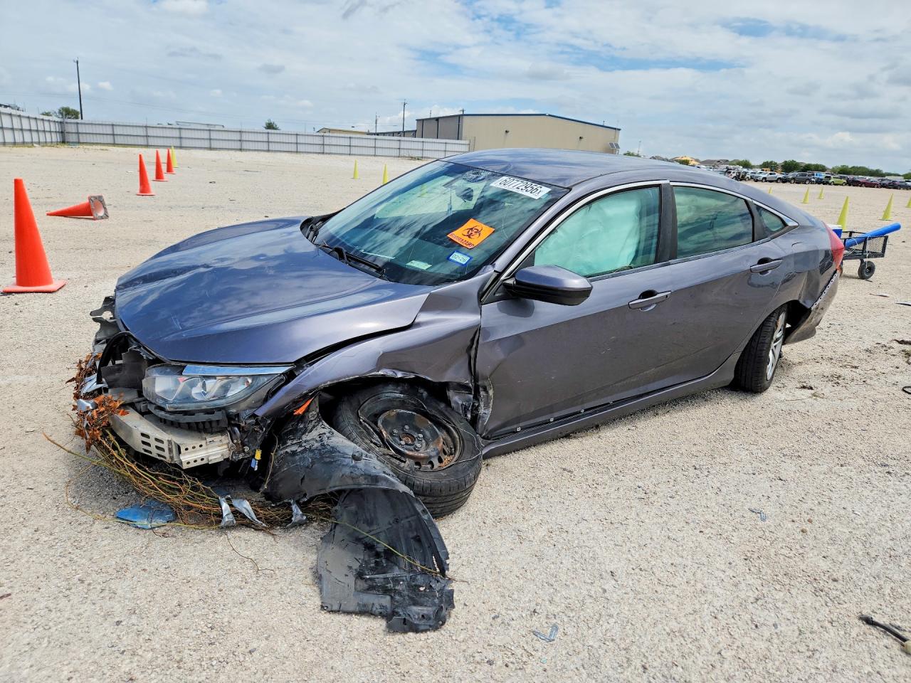 19XFC2F53JE044082 · 2018 HONDA CIVIC