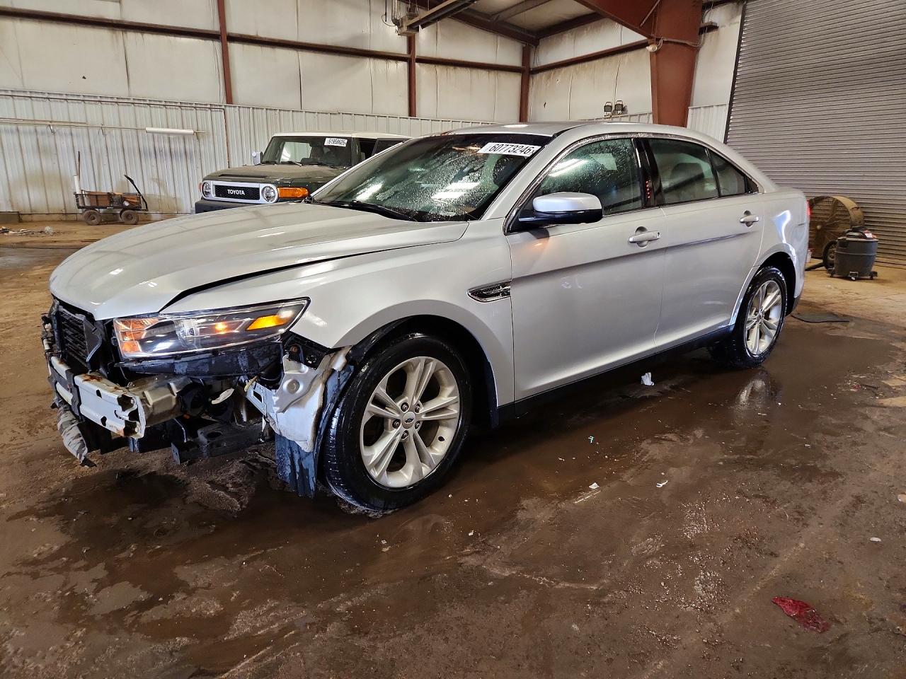 2017 FORD TAURUS