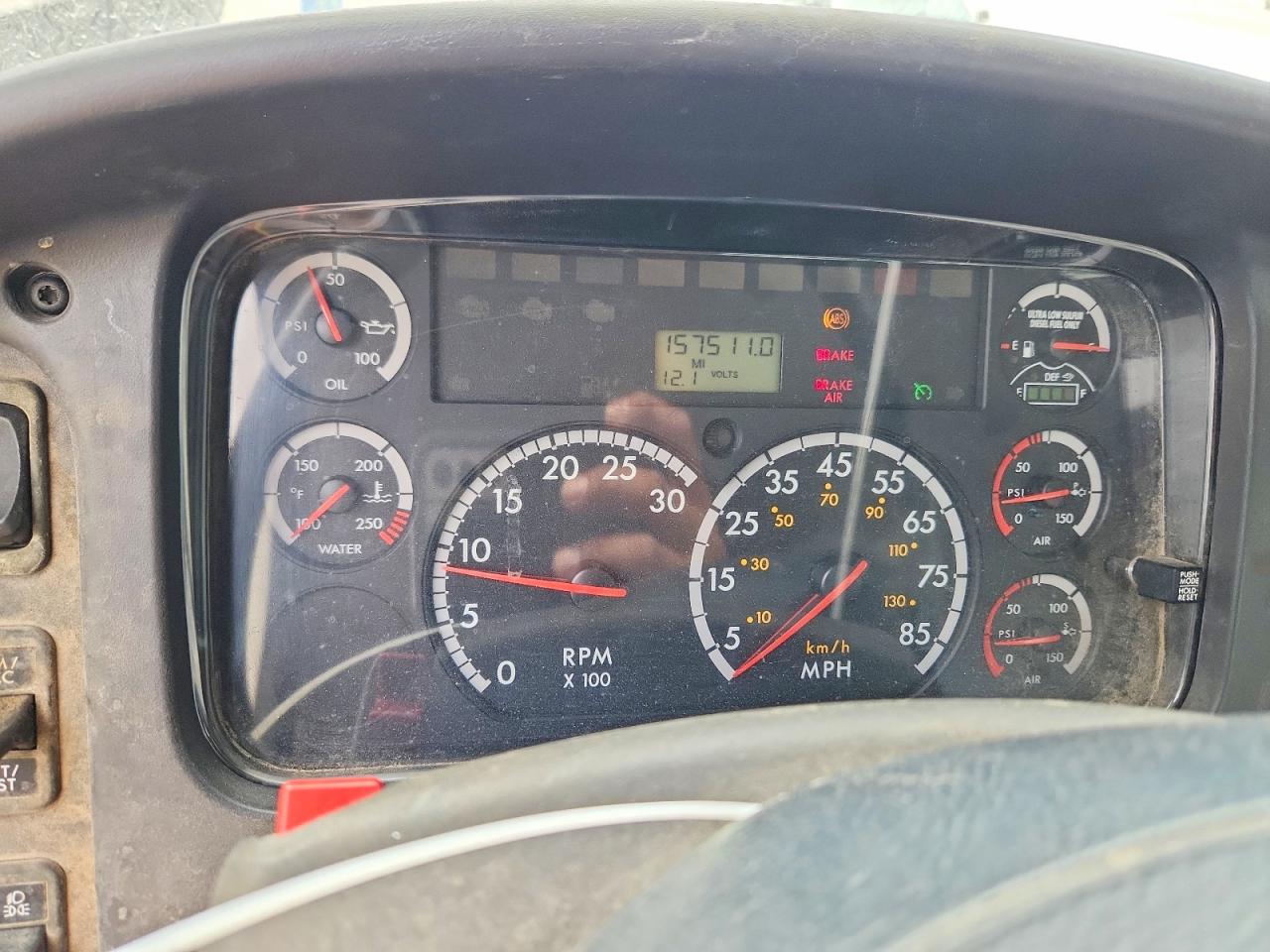 1FVACXDT1CDBD8980 · 2012 FREIGHTLINER M2 · 9/13