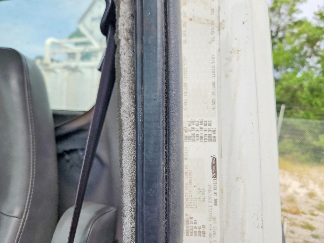 1FVACXDT1CDBD8980 · 2012 FREIGHTLINER M2 · 12/13