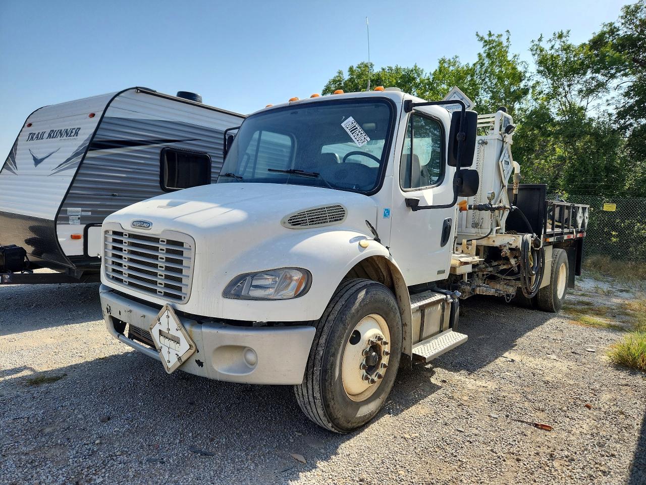 2012 FREIGHTLINER M2