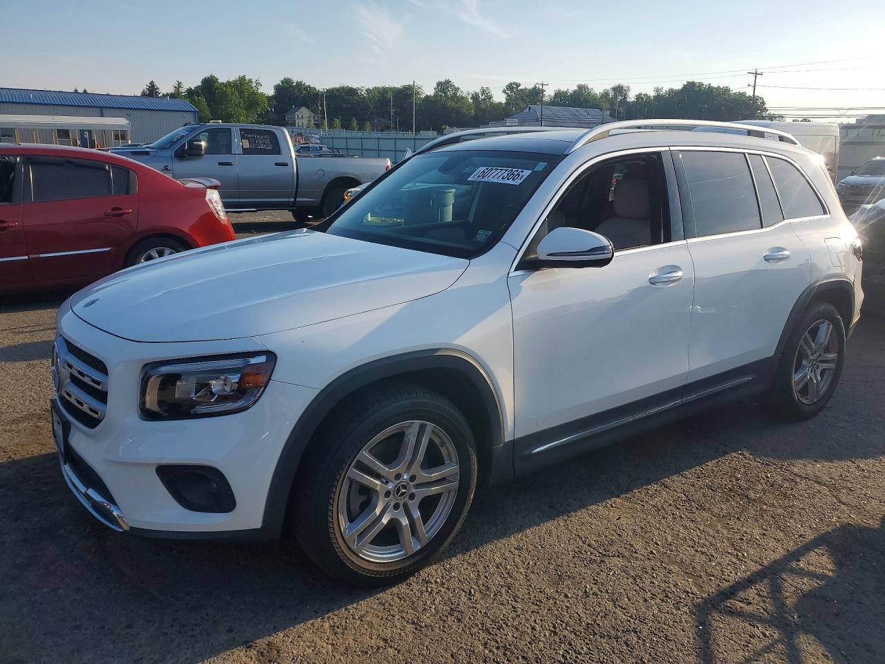 W1N4M4HB1LW032162 · 2020 MERCEDES-BENZ GLB