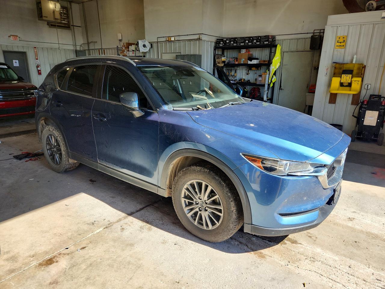JM3KFBBM4J0460970 · 2018 MAZDA CX-5 · 4/13