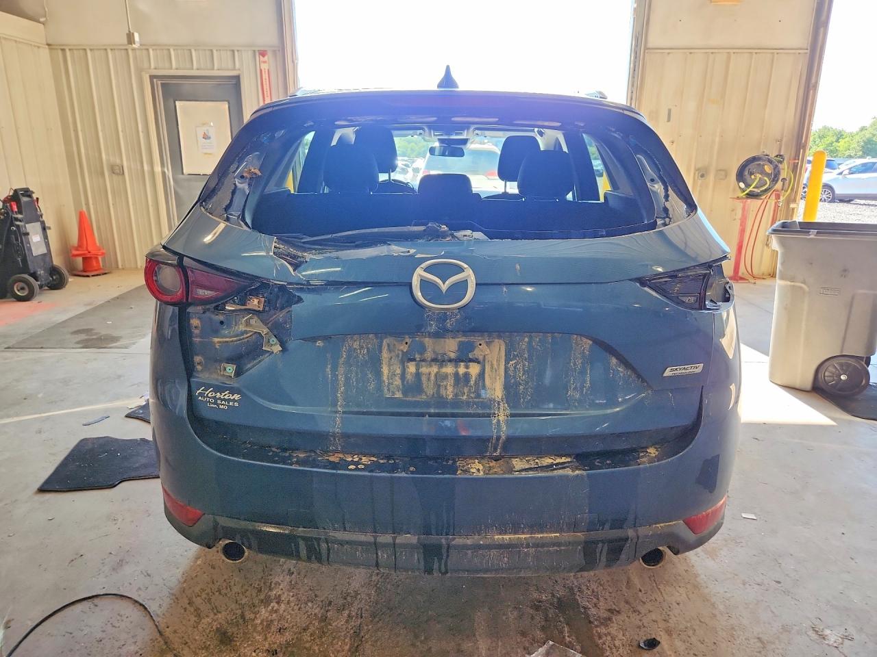 JM3KFBBM4J0460970 · 2018 MAZDA CX-5 · 6/13