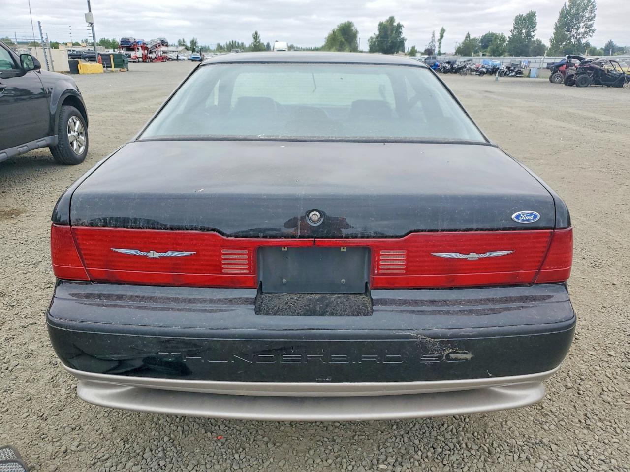 1FAPP64RXLH152661 · 1990 FORD THUNDERBIRD · 6/12