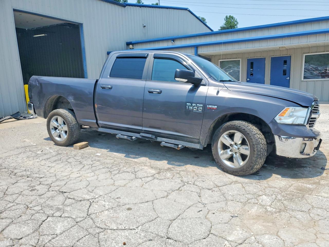 1C6RR7TT7KS596802 · 2019 RAM 1500 CLASSIC · 4/12