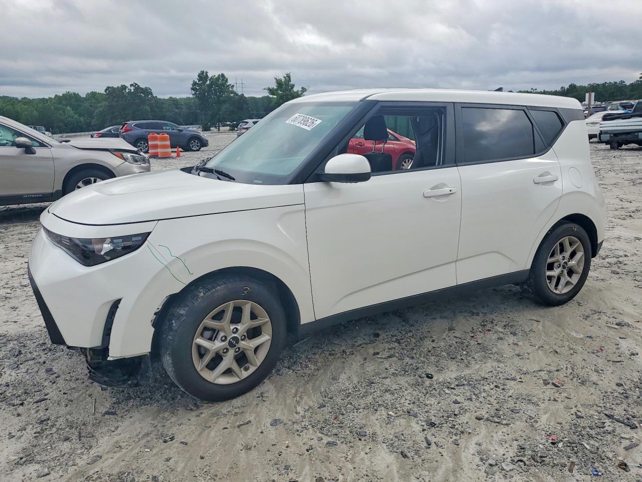 KNDJ23AU2S7922085 · 2025 KIA SOUL