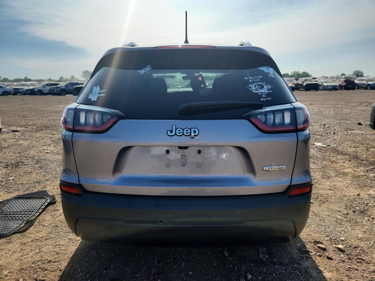 1C4PJLCB1LD535622 · 2020 JEEP CHEROKEE · 6/13