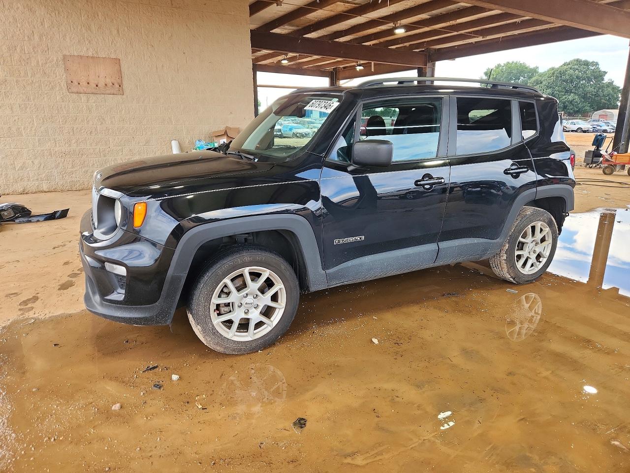 ZACNJDB17NPN44378 · 2022 JEEP RENEGADE
