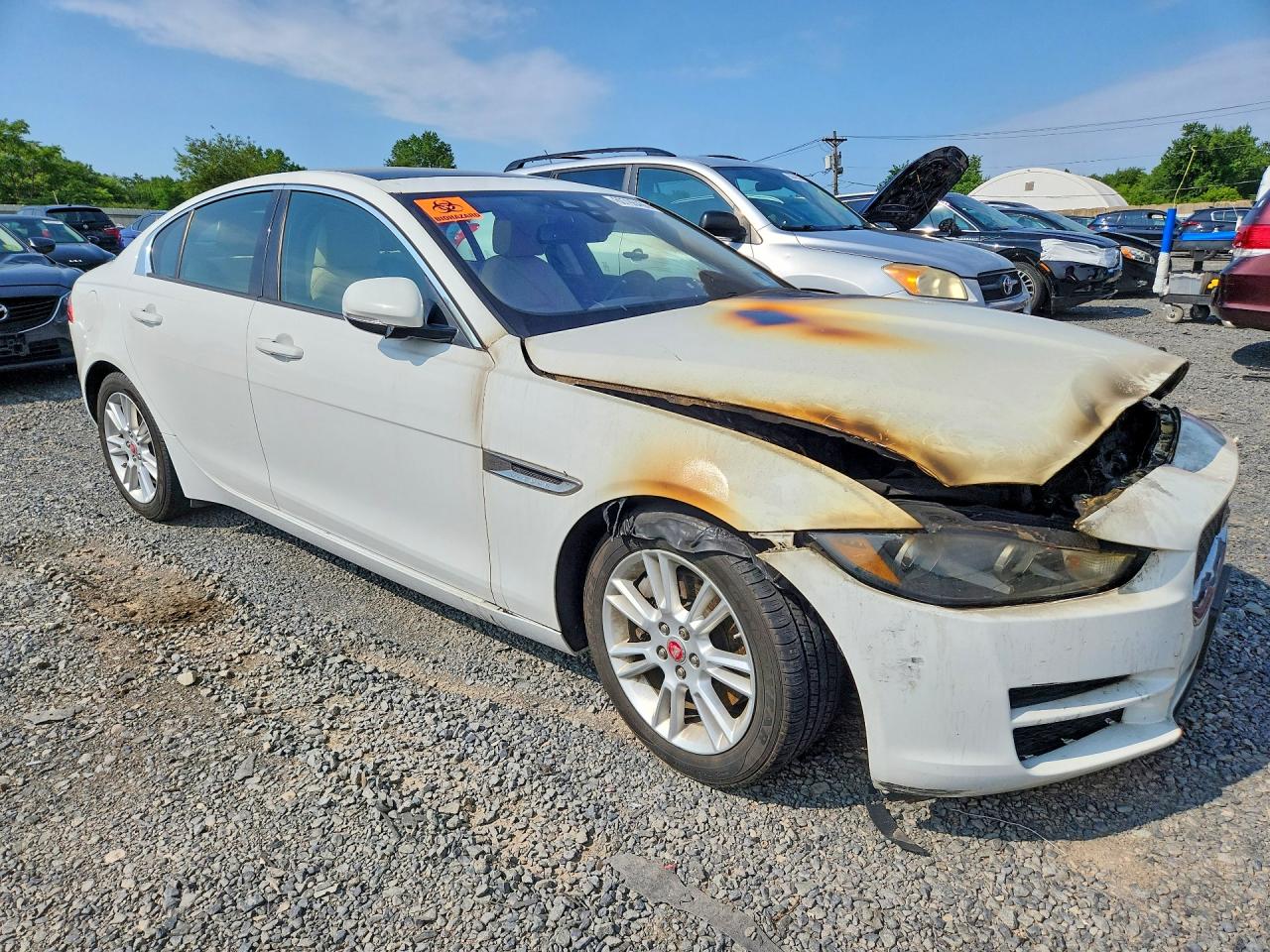 SAJAJ4FX8JCP37610 · 2018 JAGUAR XE · 4/12