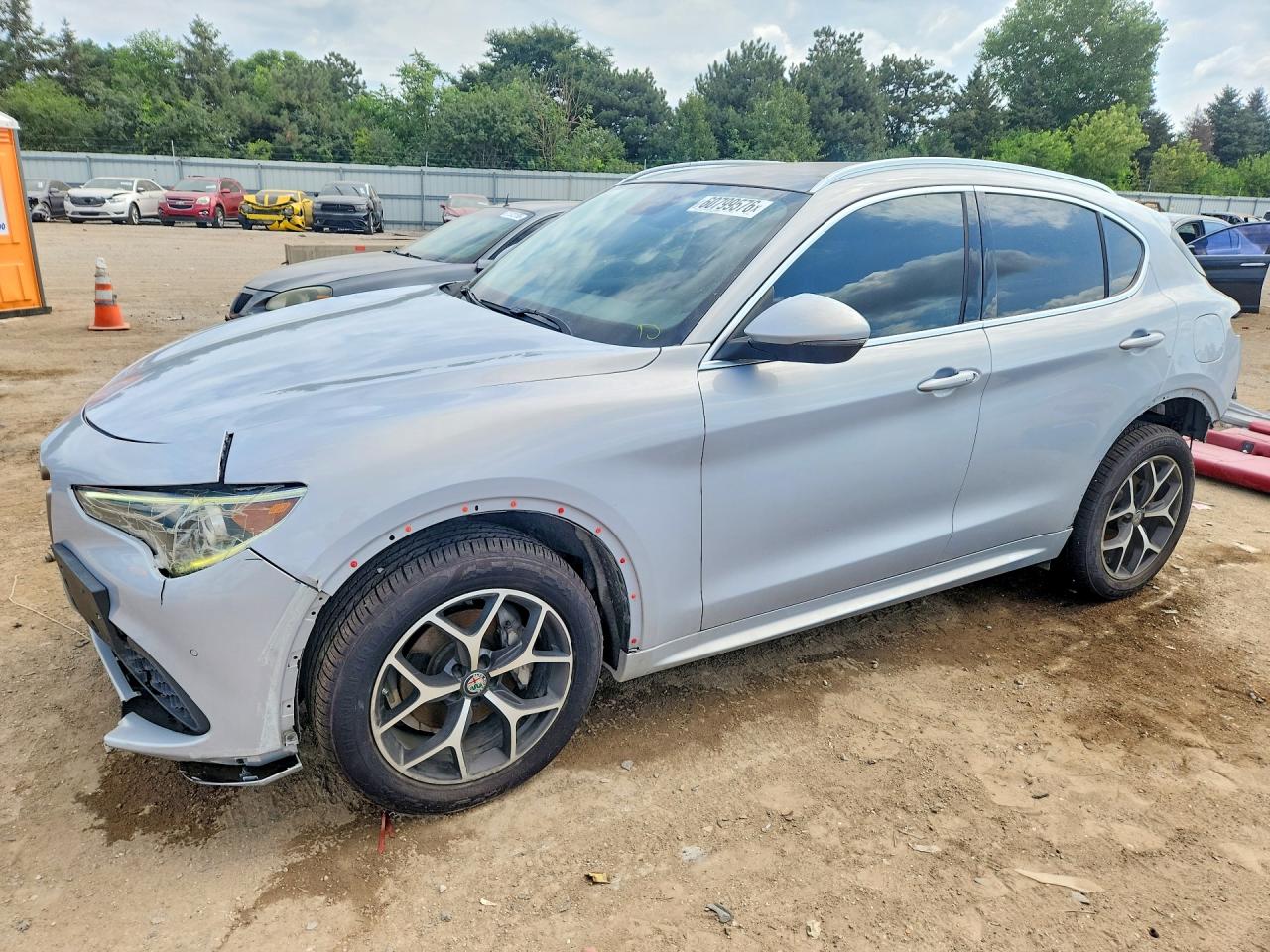 ZASPAKBN4M7D15436 · 2021 ALFA ROMEO STELVIO