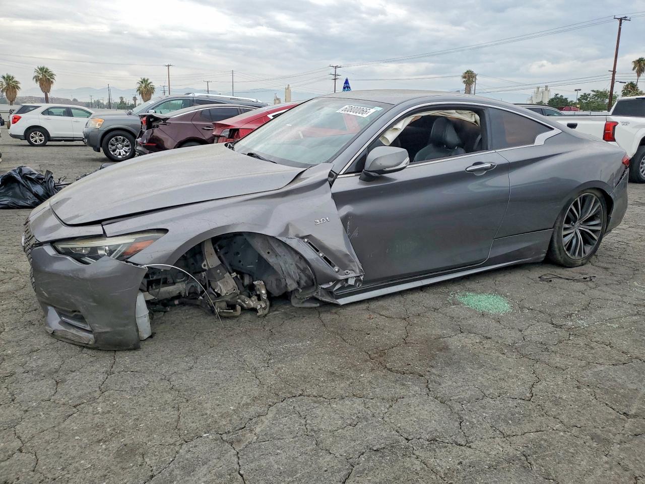 JN1EV7EK8HM363244 · 2017 INFINITI Q60