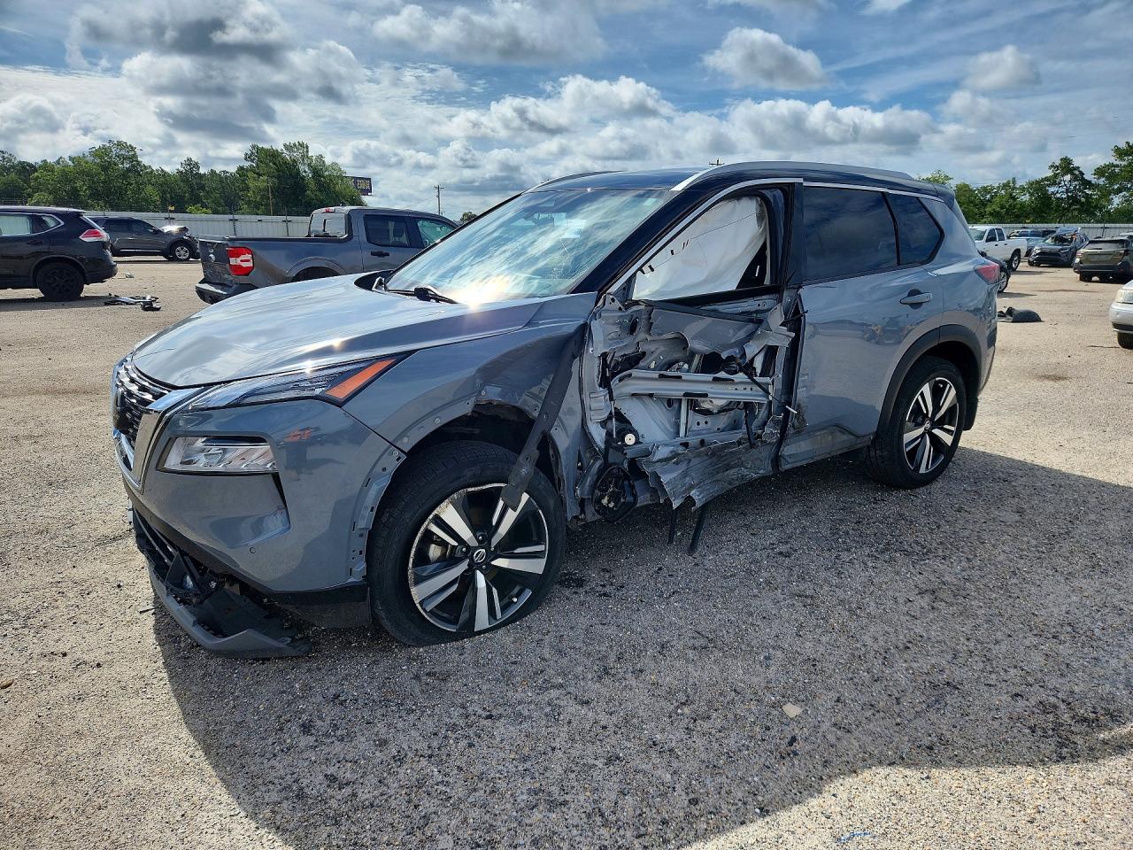 JN8AT3CA1MW006544 · 2021 NISSAN ROGUE
