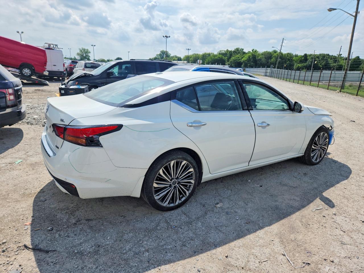 1N4BL4EW4PN421386 · 2023 NISSAN ALTIMA · 3/12