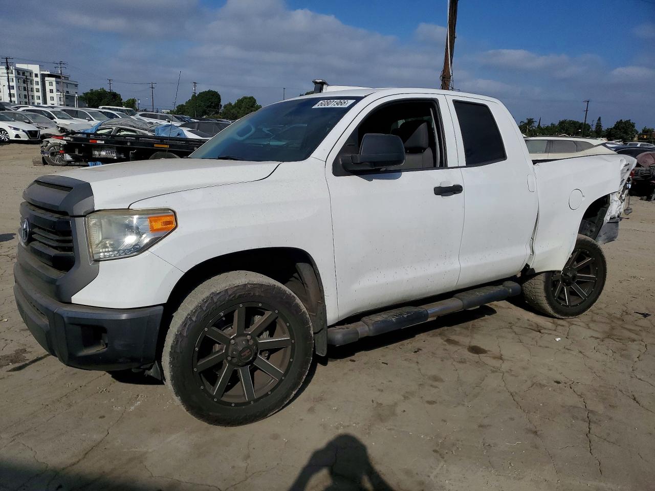 5TFRM5F17FX092541 · 2015 TOYOTA TUNDRA