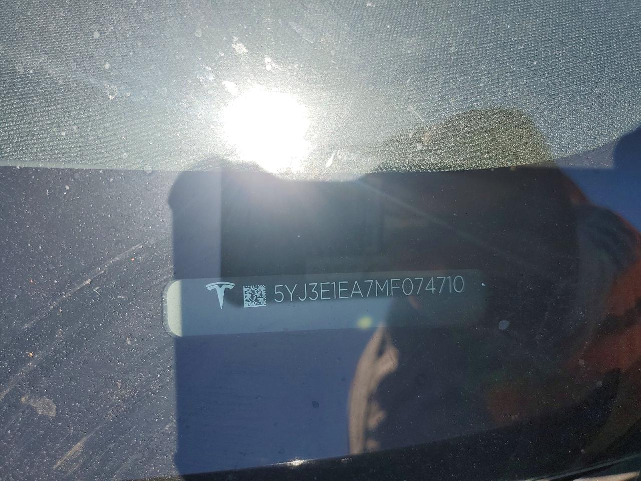 5YJ3E1EA7MF074710 · 2021 TESLA MODEL 3 · 12/12