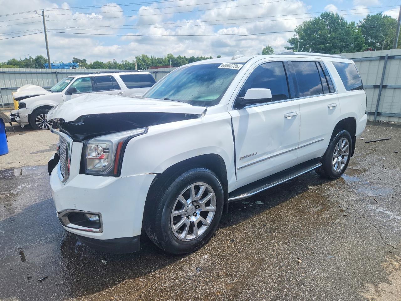 1GKS1CKJ4HR294138 · 2017 GMC YUKON