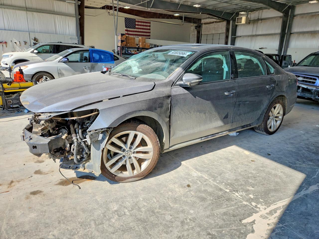 1VWLA7A32KC009373 · 2019 VOLKSWAGEN PASSAT
