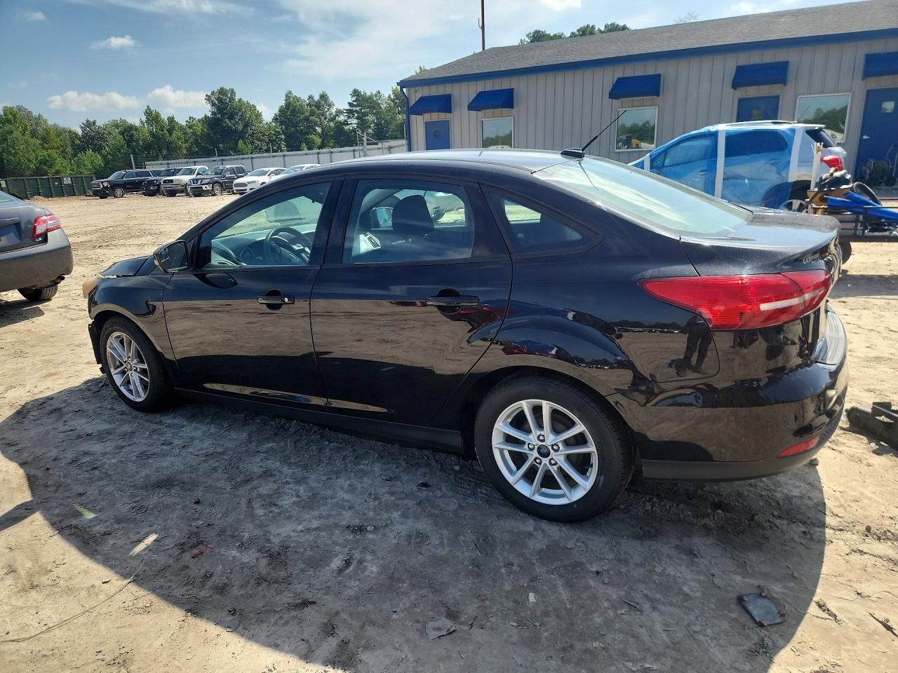 1FADP3F2XHL227767 · 2017 FORD FOCUS · 2/12