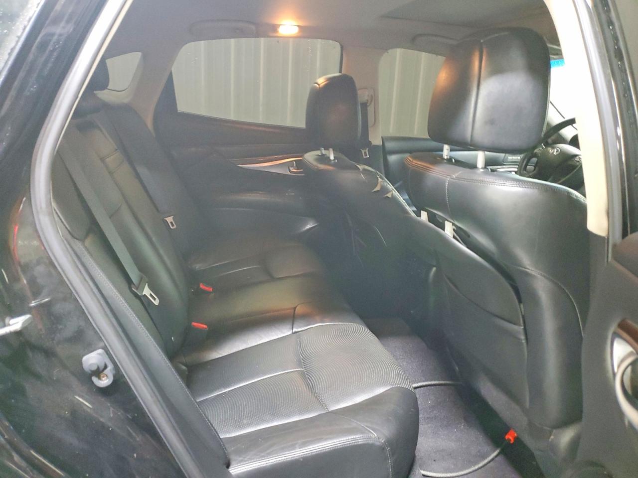 JN1BY1AR2CM390636 · 2012 INFINITI M37 · 10/12