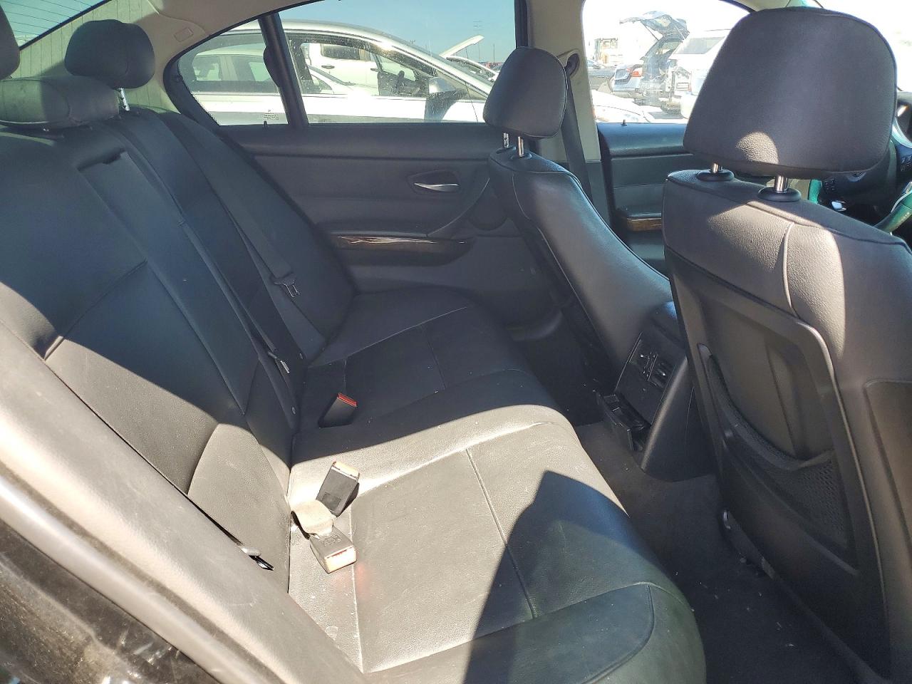 WBAVB73567VF52440 · 2007 BMW 335 · 10/12