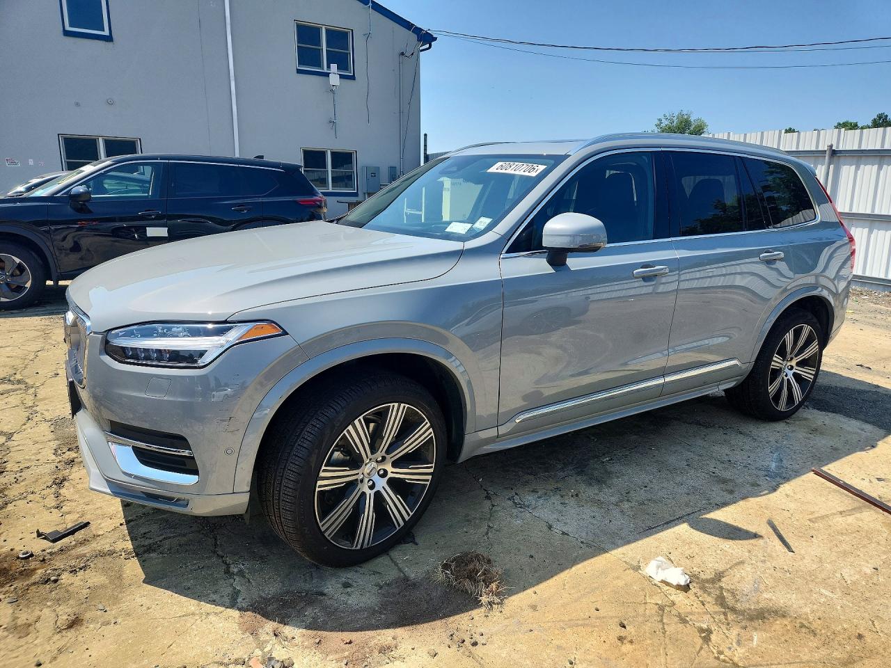 2025 VOLVO XC90